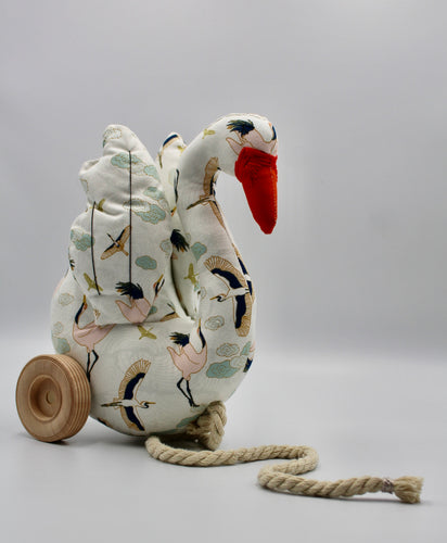 Mama Swan  (Print) pull-toy
